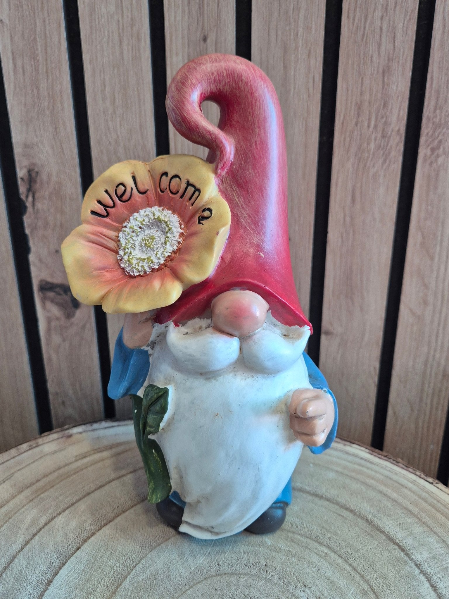 Figura Gnomo Bienvenidos — Guardián de la Entrada y la Buena Suerte Figuras MísticasTienda esotérica Málaga - La Tienda de Tata Magic: tienda Esotérica en Málaga
